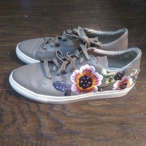 Skechers Gray Floral Embroidered Sneakers